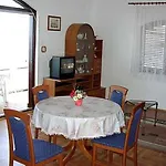 In With Sea View, Terrace Apartamento *