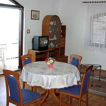 In With Sea View, Terrace Apartmán *